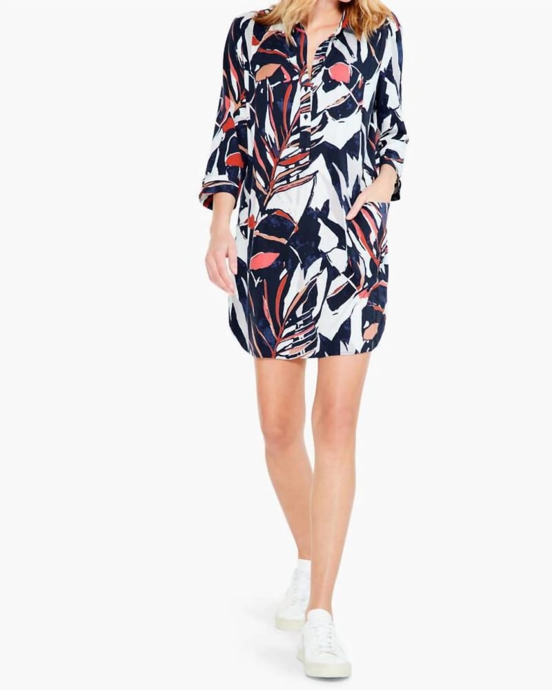 Front of a model wearing a size L Seaside Shade Dress in Indigo Multi in Indigo Multi by Nic + Zoe. | dia_product_style_image_id:326377